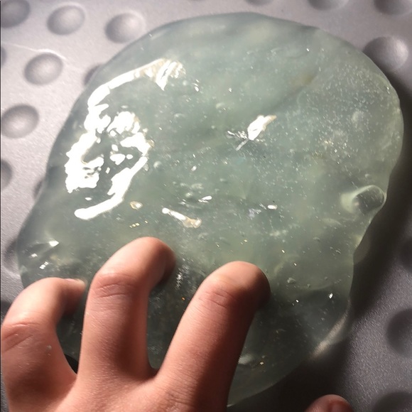 Clears slime - Picture 2 of 4